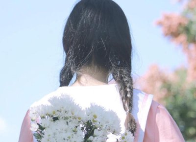 情人节表白的一句话(情人节怎么表白女生)