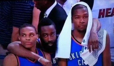 ​悲催的“胡子球手”詹姆斯·哈登，此生注定无冠？