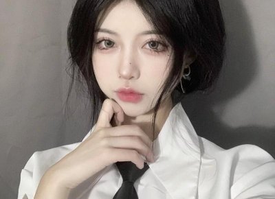 ​用阿伦森效应夸女生，女生会对你念念不忘