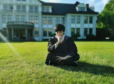 ​复旦学霸、游戏高手、千万粉丝，23岁的“老番茄”是怎样炼成的？