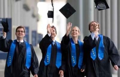 ​博士生要读几年