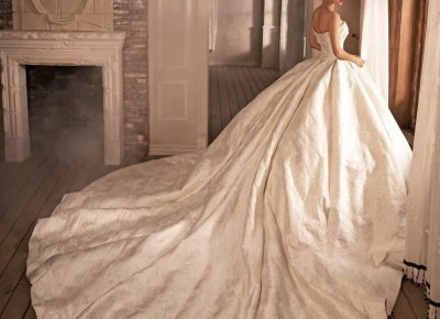 ​小心眼惹女朋友生气了该怎么哄