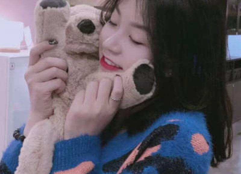  送女朋友什么礼物好，能让她惊喜的