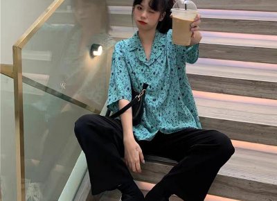 ​女朋友跟前男友普通聊天