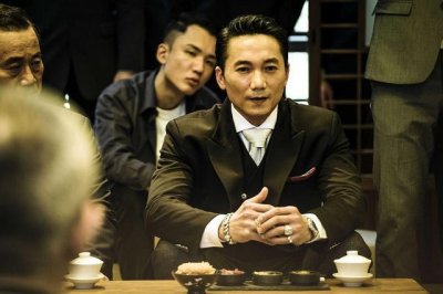 古斌凭借白毛走红,粉丝催他多演坏蛋,三年后终于等到了