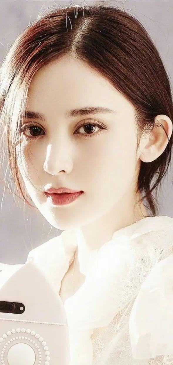 明星照片高清图片(明星高清原图壁纸)