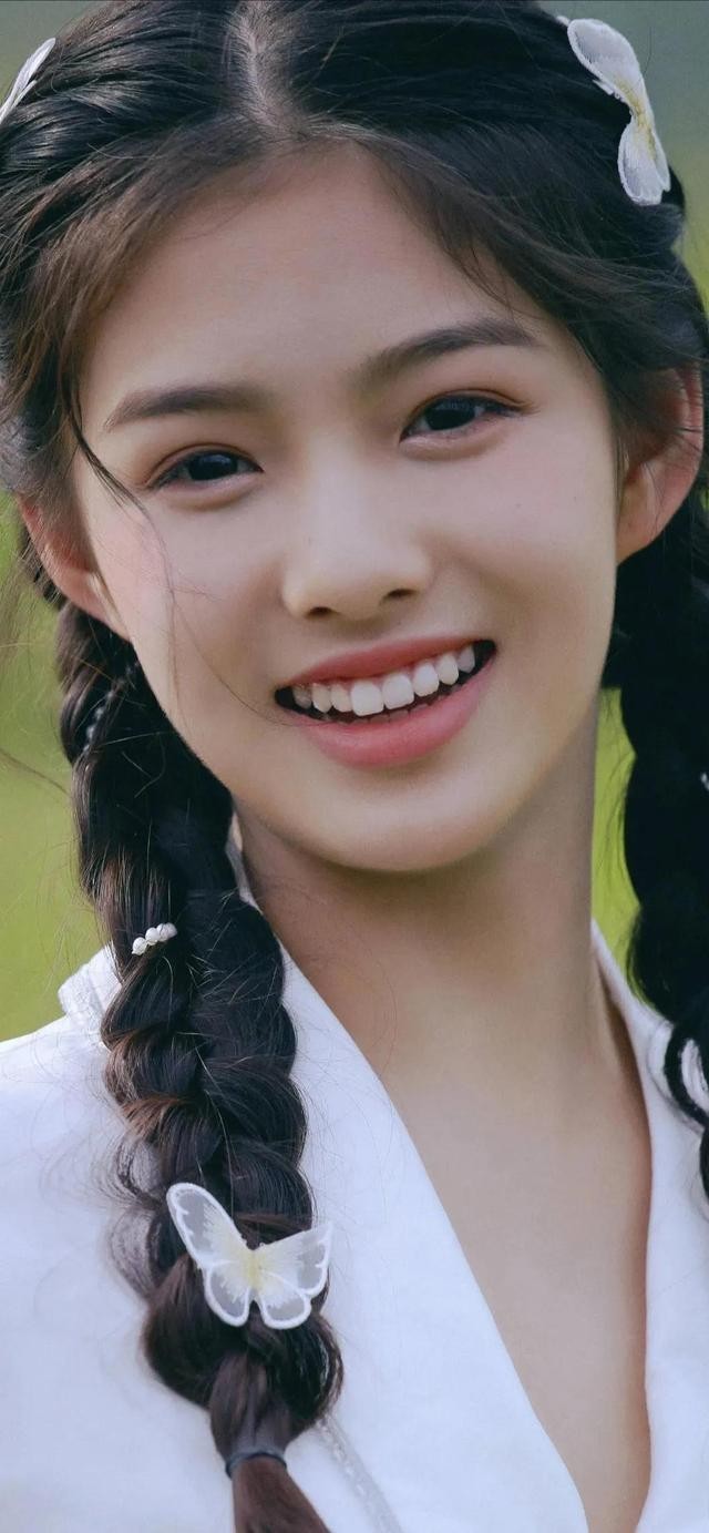 明星照片高清图片(明星高清原图壁纸)