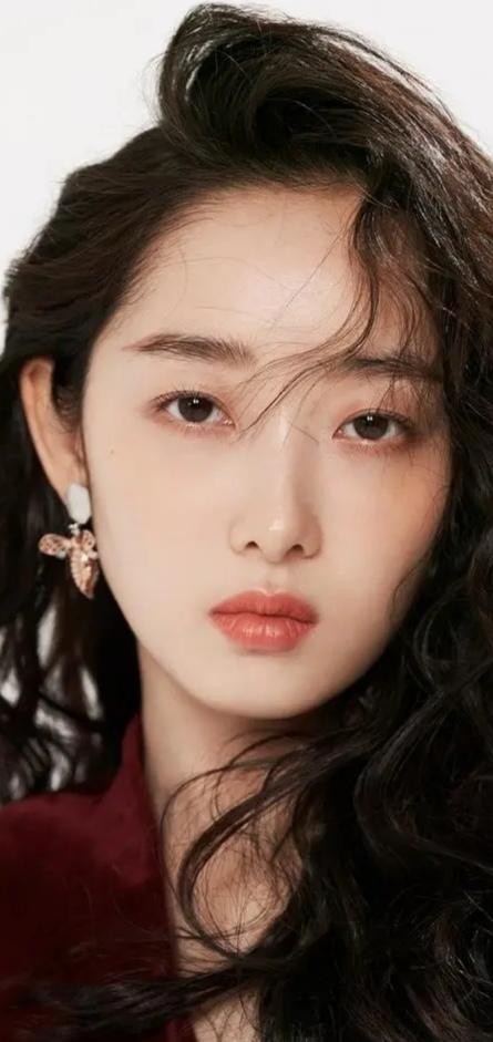 明星照片高清图片(明星高清原图壁纸)