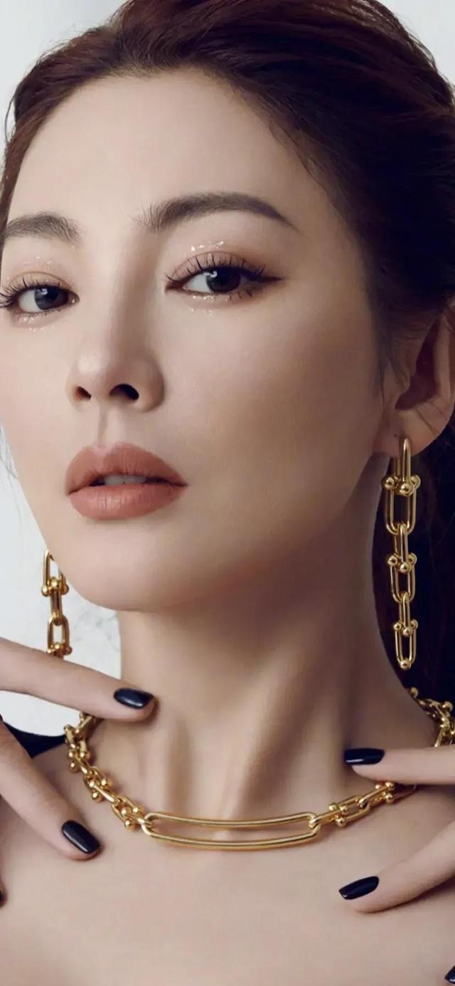 明星照片高清图片(明星高清原图壁纸)