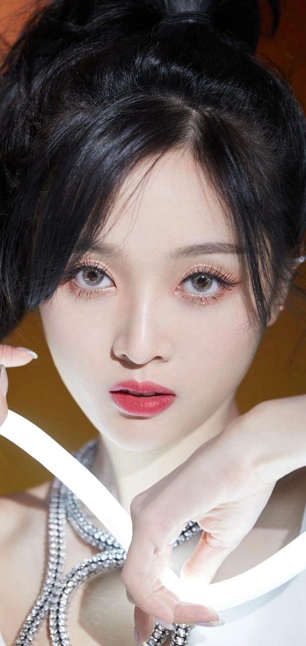 明星照片高清图片(明星高清原图壁纸)