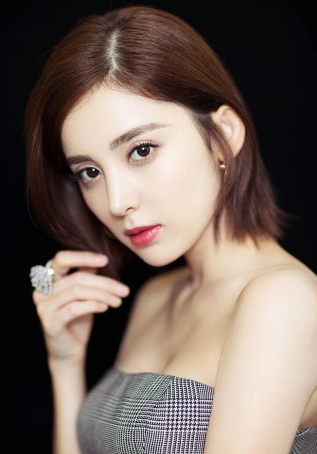 娜扎视频男主曝光（古力娜扎被曝不雅视姐姐挺身而出）