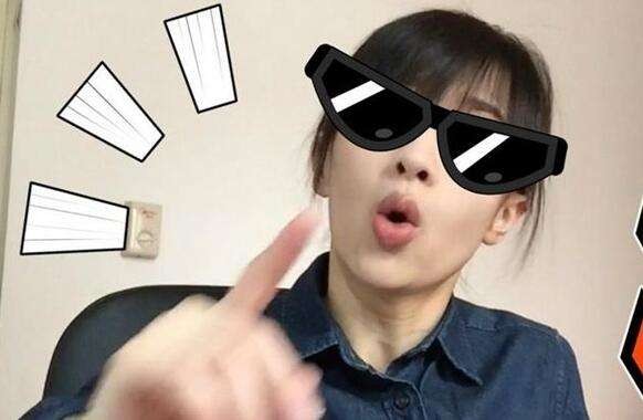 姜逸磊为什么叫papi酱名字由来!papi酱老公老胡资料两人如何相识