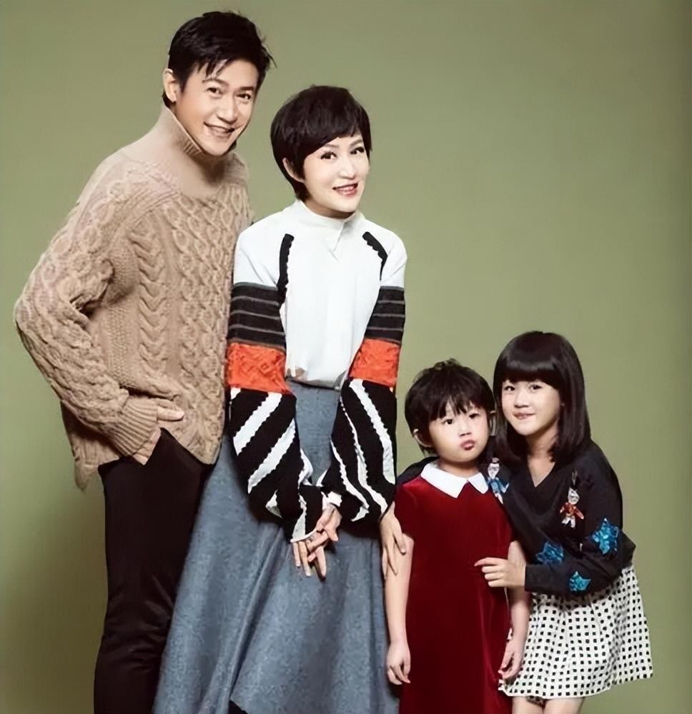 鲍蕾个人资料 (陆毅老婆鲍蕾个人资料)-图2 鲍蕾个人资料 (陆毅老婆鲍蕾个人资料)-图2