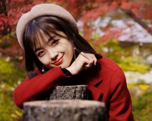 为什么男生喜欢王冰冰?央视记者王冰冰多少岁结婚了吗老公是谁?