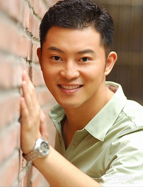 沙溢的个人资料 还记得《武林外传》里的白展堂吗?昔日小白脸成大叔?