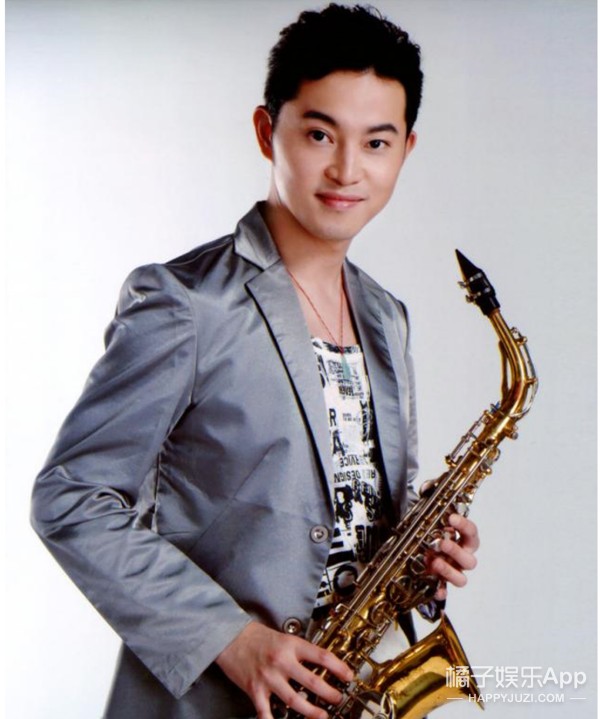 沙溢的个人资料 还记得《武林外传》里的白展堂吗?昔日小白脸成大叔?