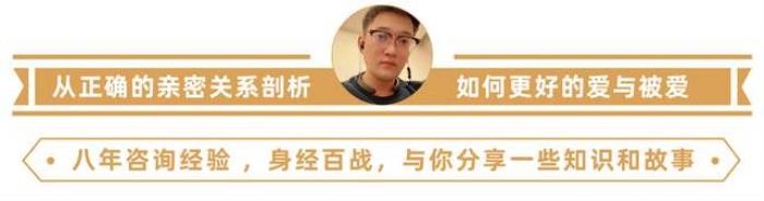 分手后男人还爱你的表现(男人还爱着你的表现)