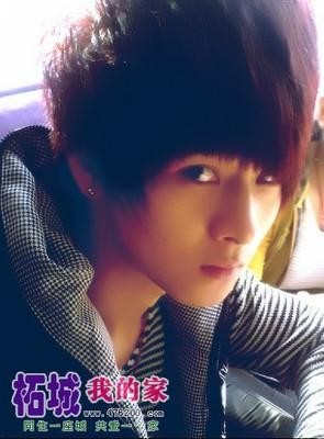 单色凌的图片,单色凌个人资料简介(单色凌原名) 单色凌的图片,单色凌个人资料简介(单色凌原名)