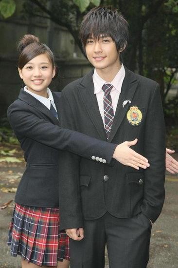 林依晨和郑元畅上的什么综艺节目(最近主打回忆杀)(6)