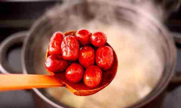 鸡汤怎么炖好喝又营养,鸡汤营养丰富吗图16