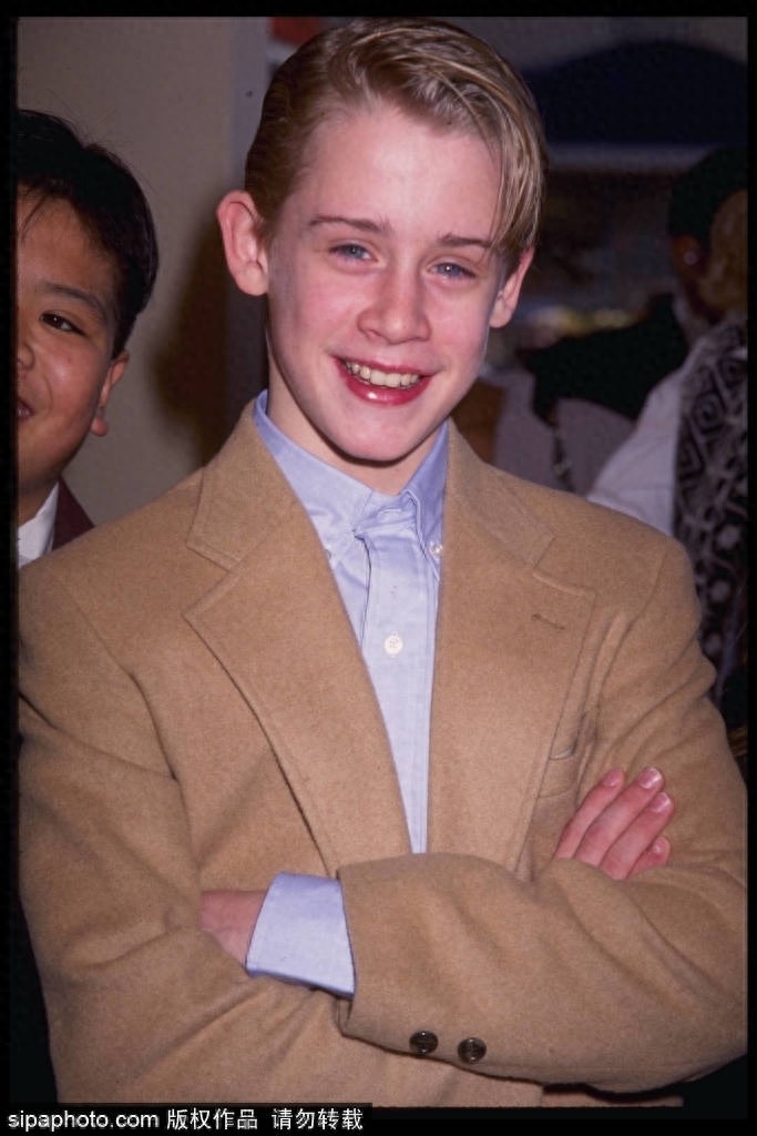 他因《小鬼当家》成为最火童星 14岁就赚800万 长大后却一蹶不振