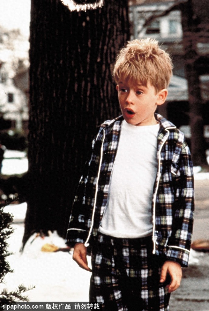 他因《小鬼当家》成为最火童星 14岁就赚800万 长大后却一蹶不振