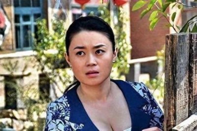 杨晓燕的蜕变,从容女强人到焦头烂额中年妇女的转变