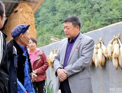 ​谭力华到五星乡暗访当前各项重点工作