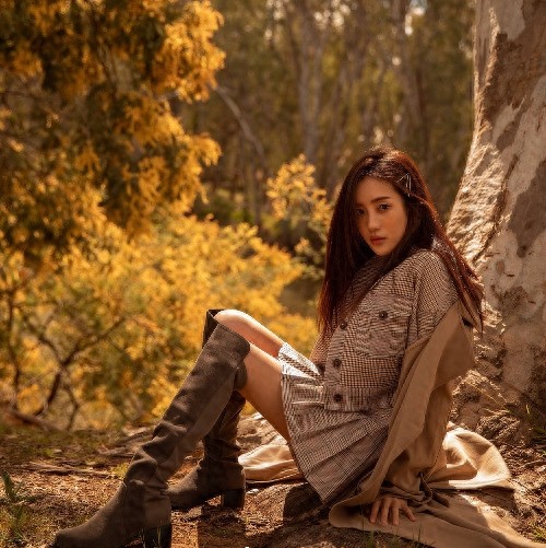 组图:内地新人王梓薇