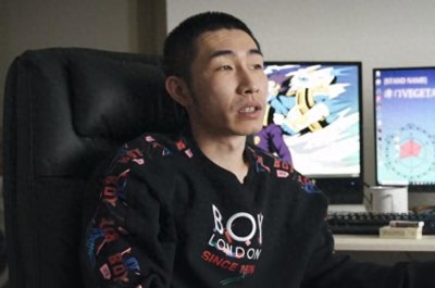 寅子谈是否续约斗鱼:满足我两点要求,降工资也无所谓