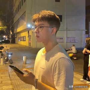 男生夏季剪“两边铲短”发型有多帅?试试这3款,清爽帅气又有型