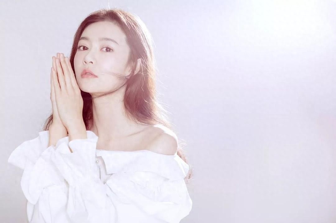 组图:内地女演员罗米