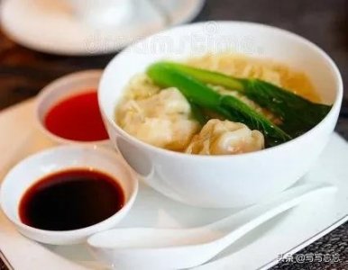 香港必试面食——云吞面