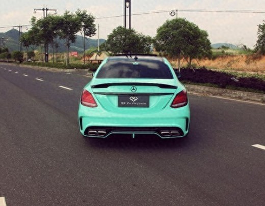 蓝色外观,个性十足,奔驰C200改装案例