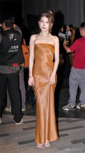 街拍美术馆,发现美丽第70弹