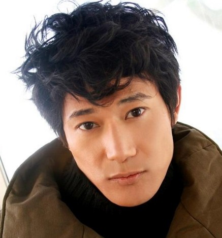 他是被称为萝卜头专业户,被媒体传闻意外死亡