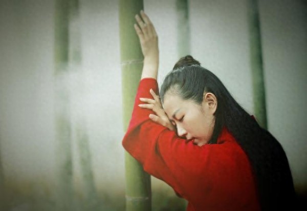 杨氏太极拳六代传人,80后美女叶泳湘的太极风尚