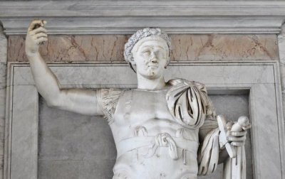 私生子的逆袭:君士坦丁大帝如何成为世界第一的传奇帝王?