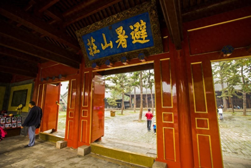 承德避暑山庄,历经清康熙、雍正、乾隆三朝,耗时89年建成