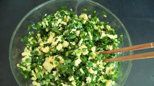 韭菜鸡蛋馅怎么调,韭菜鸡蛋馅怎么调窍门?图9
