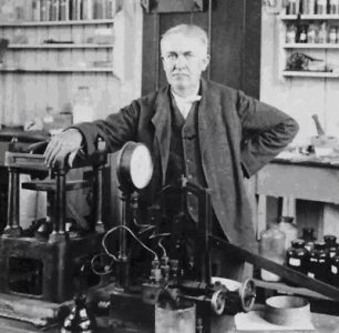 历史上的今天——1895年3月22日,历史上第一部电影首映