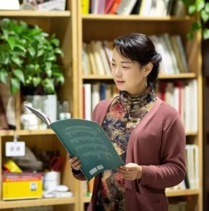 六位美女书法家作品赏析,精准到位,教你如何提高书法的审美能力