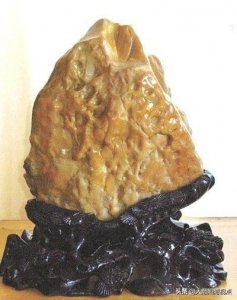 ​天然艺术品：普宁腊石