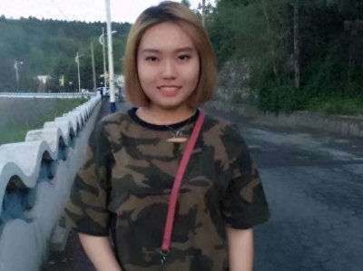 ​李雪琴：才华横溢的脱口秀新星，跨界喜剧界的璀璨瑰宝