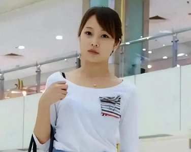 ​李连杰女儿李思：36岁未婚，被抛弃的星二代女儿，独自走过的36年