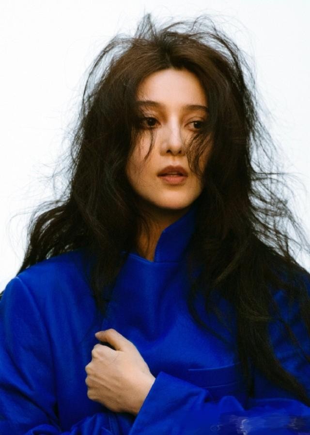 范冰冰生了范丞丞证据（导演曝范冰冰和富商秘密生子）