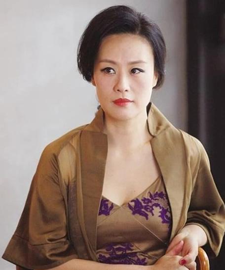 陈冲简历及个人资料简介,美国人陈冲,本文共(1350字) 陈冲简历及个人资料简介,美国人陈冲,本文共(1350字)