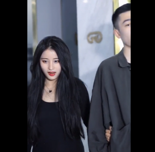 ​雯子欧尼酱是男的吗  雯子欧尼酱因店铺质量问题人气下滑严重