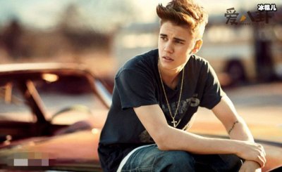 ​贾斯汀比伯黑历史遭扒，因为失恋堕落？