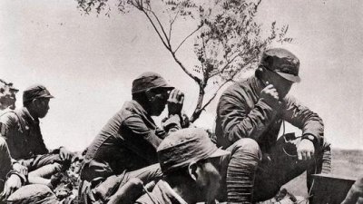 ​关家垴战役，两万八路军打不下500名日军，刘伯承和彭老总红了脸